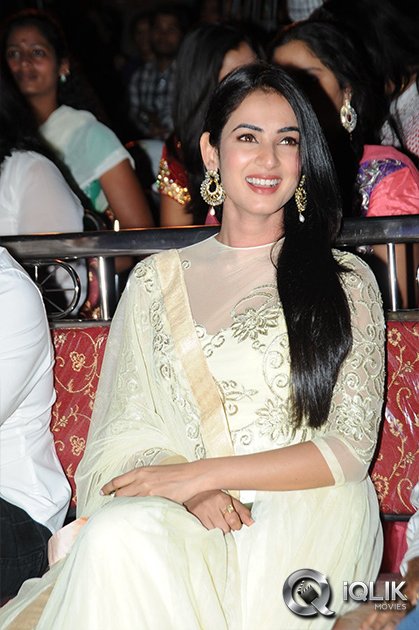 Sonal-Chauhan-at-Legend-Movie-Success-Meet